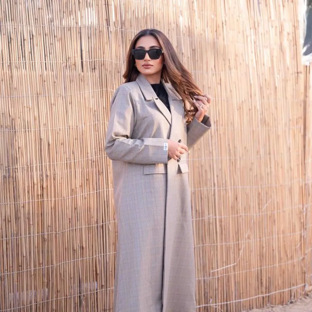 beige_01_1024x1024.webp