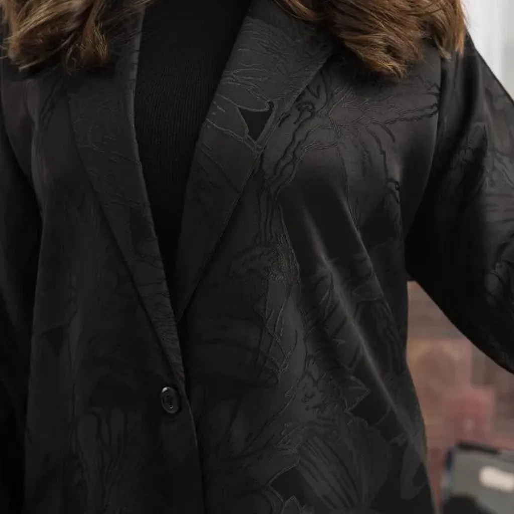 set9_03_1024x1024.webp
