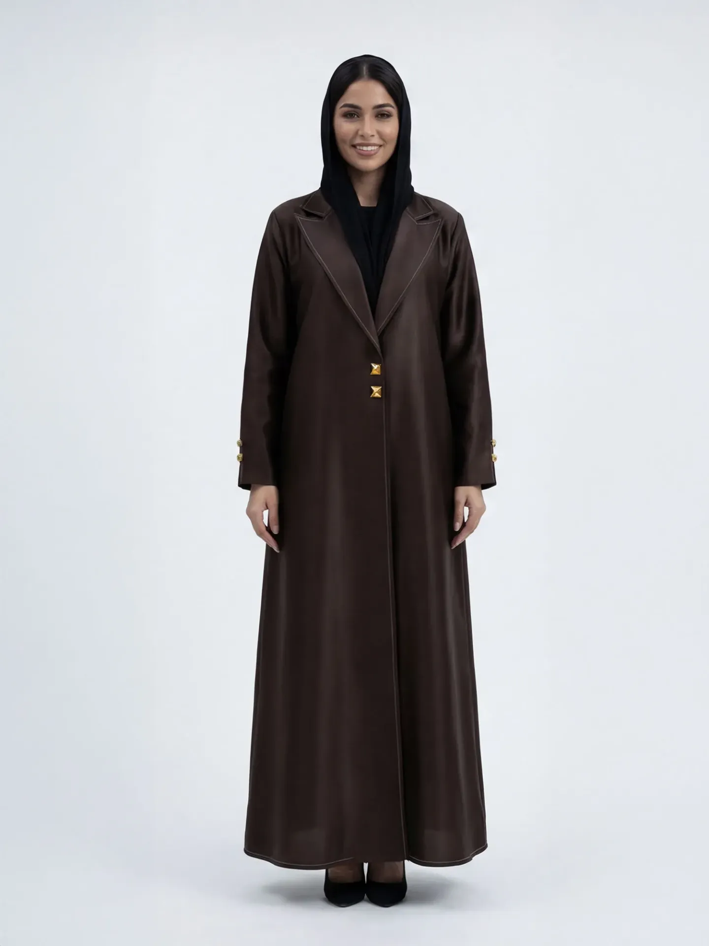 بليزر عباية أسود بتفاصيل ذهبية وسوارفسكي (48, S, دوام)